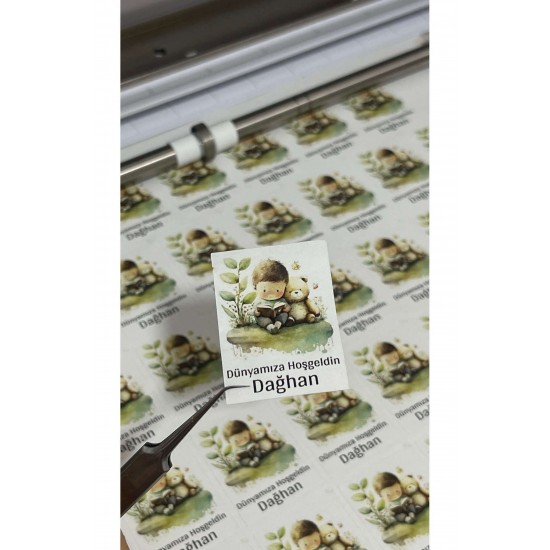 Yenidoğan Çikolata Etiketi 4x4 Cm 108 Adet -