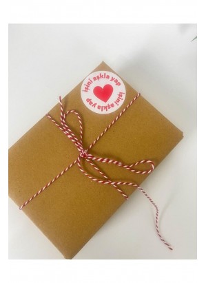 Işini Aşkla Yap Yuvarlak Kalpli Kırmızı 5 Cm Yapışkanlı Sticker 100 Adet