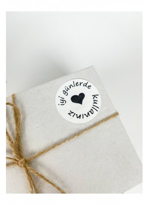 Iyi Günlerde Kullanınız Siyah Yazılı Kalpli 4 Cm Yuvarlak Yapışkanlı Etiket 120 Adet