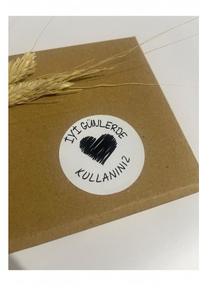 İyi Günlerde Kullanın Siyah Yazılı Ortası Çizim Kalpli Yuvarlak Yapışkanlı Etiket 5x5 cm 100 adet