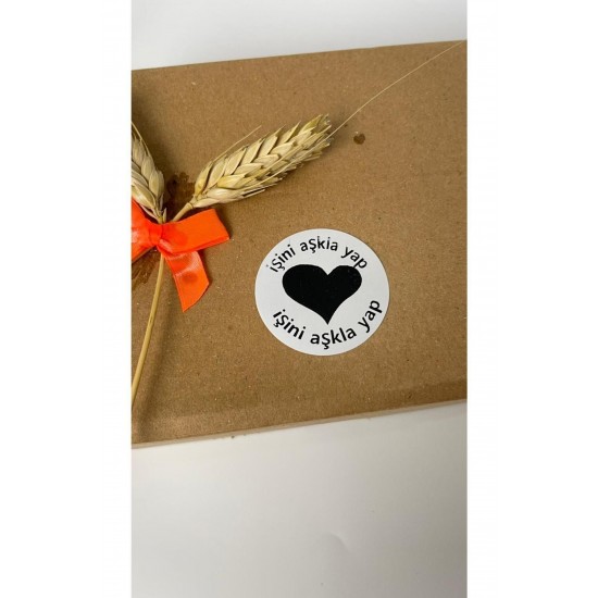 İşini Aşkla Yap Siyah Yazılı Yuvarlak Yapışkanlı Etiket 4x4 cm 120 adet